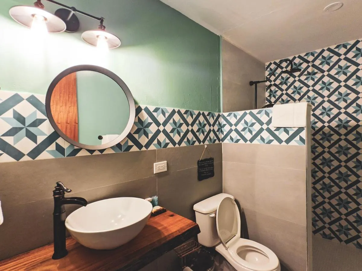 ****  The Surfing Turtle Otel Luquillo Porto Riko
