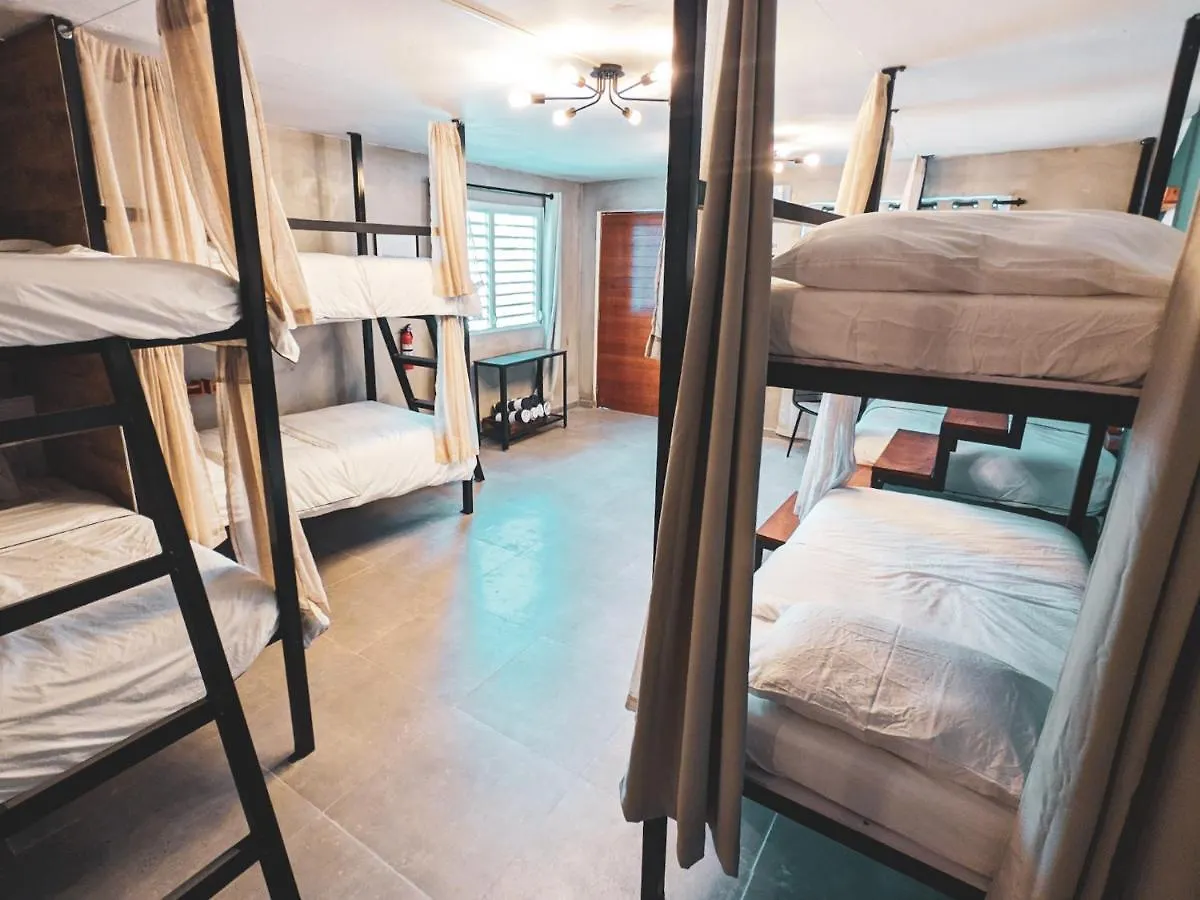Hotel The Surfing Turtle Luquillo