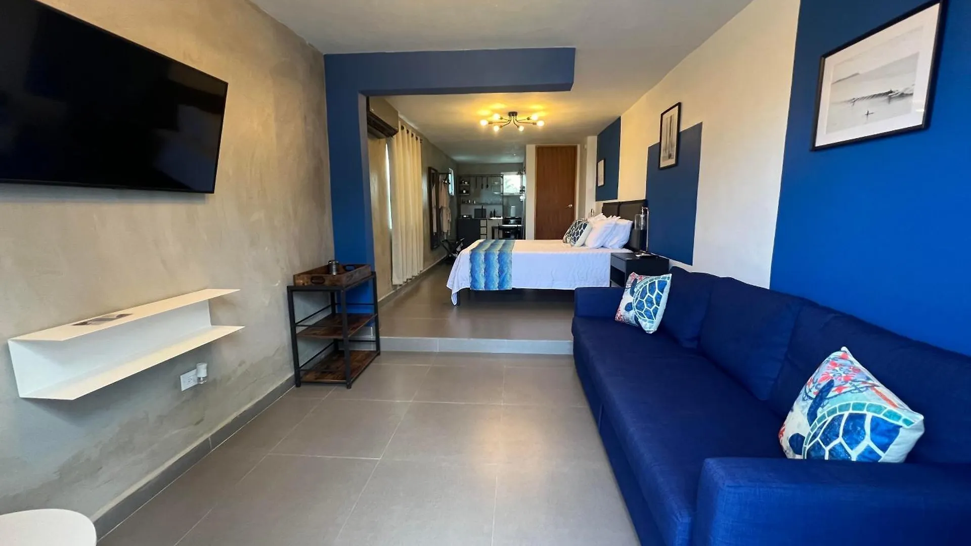 ****  The Surfing Turtle Hotel Luquillo Puerto Rico